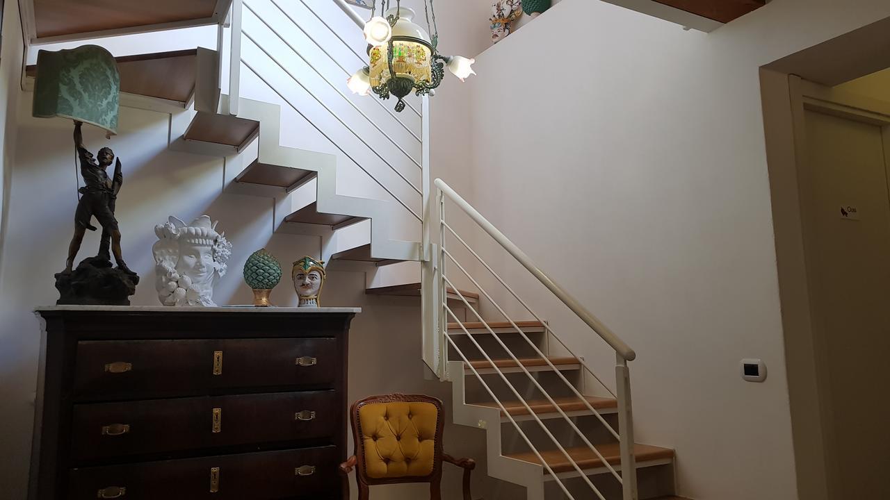 パレルモ Palermit'Amo Bed & Breakfast エクステリア 写真