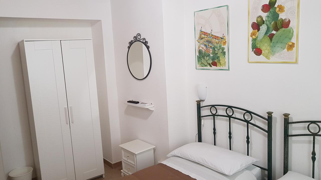 パレルモ Palermit'Amo Bed & Breakfast エクステリア 写真