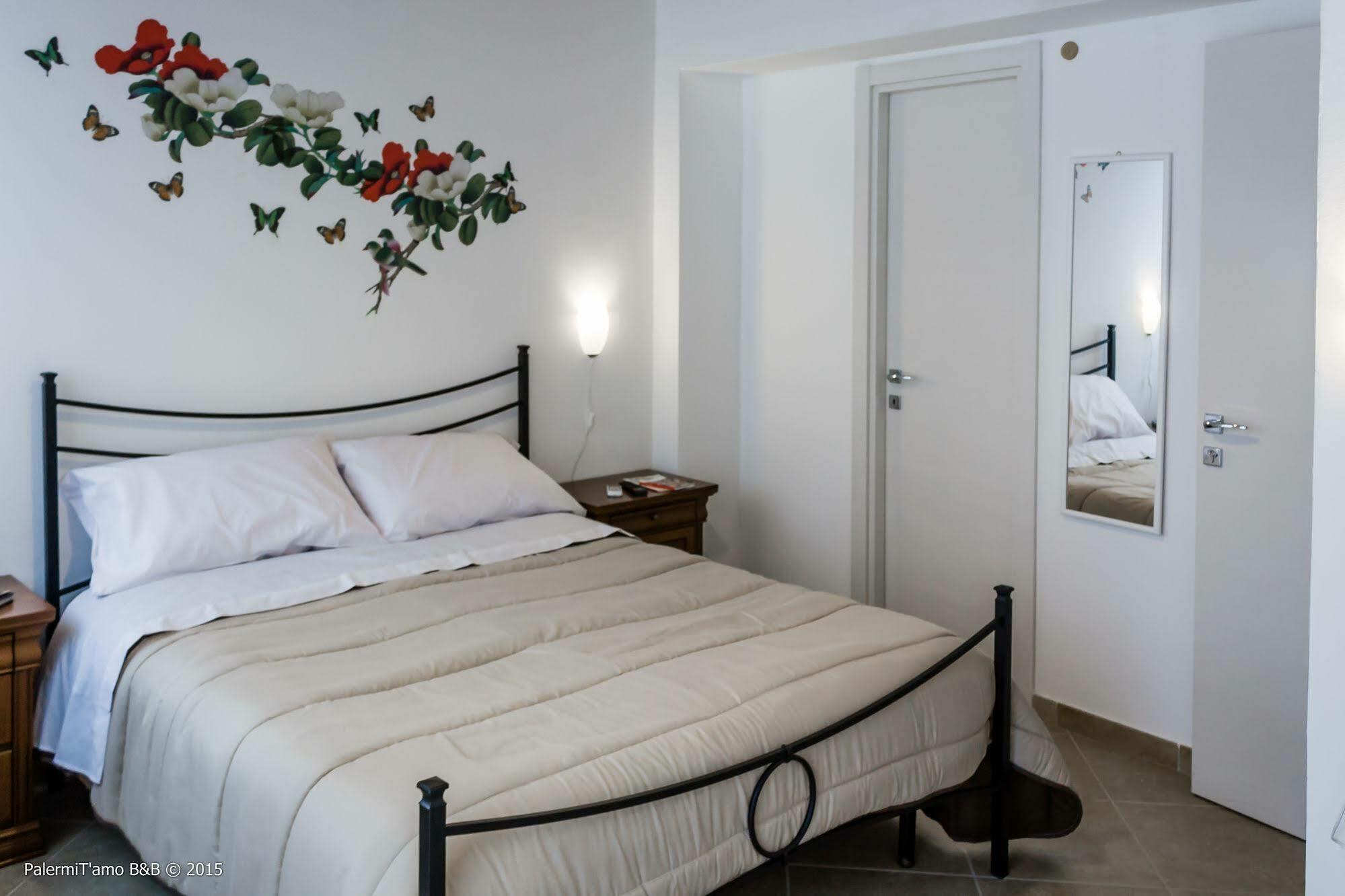 パレルモ Palermit'Amo Bed & Breakfast エクステリア 写真